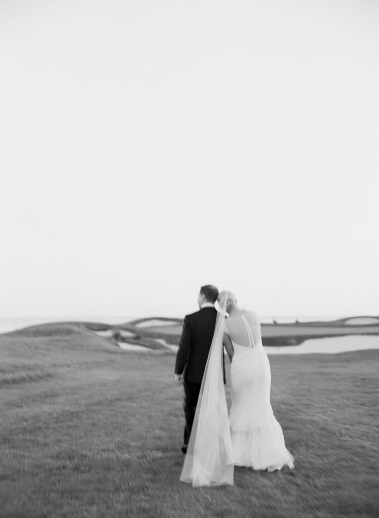 Romantic wedding photography by Robin Jolin.