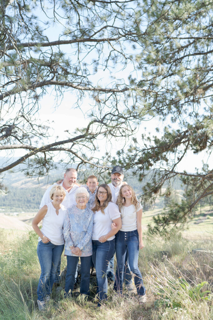 Extended Family Photography by Robin Jolin.