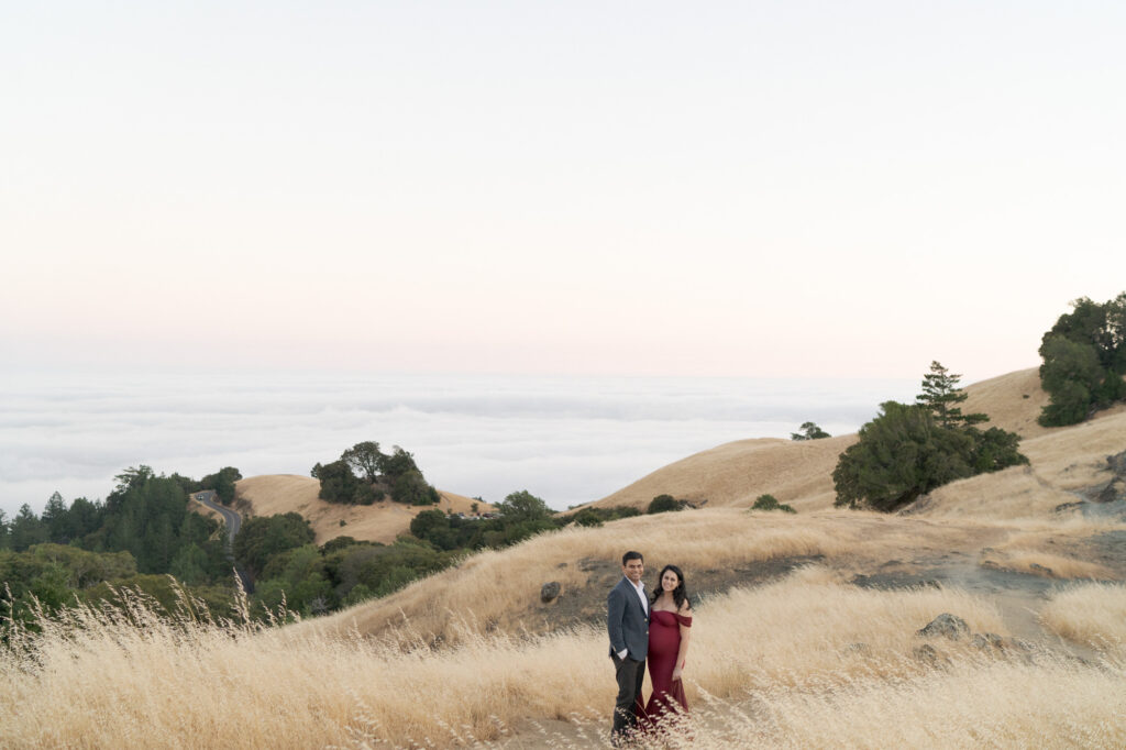 Outdoor Baby Bump Photoshoot by photographer Robin Jolin.