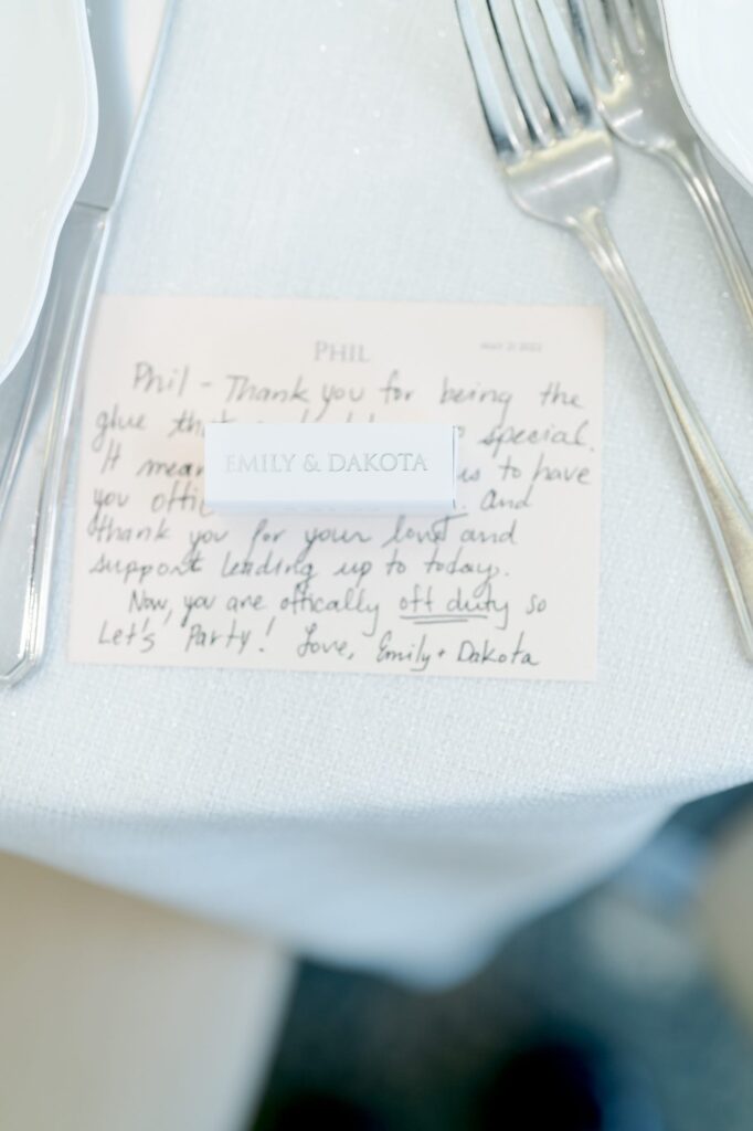 Personalized handwritten note written by the bride and groom to all wedding guests.